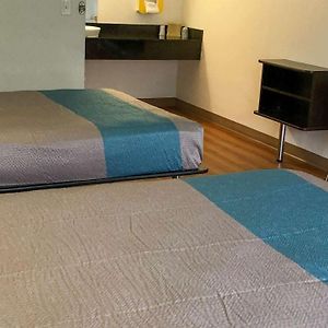 Chambre Quadruple avec Accès aux Personnes Handicapées